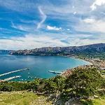 Tolle In Mit Eigenem Balkon By Interhome * Baška