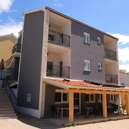 Tolle In Mit Eigenem Balkon By Interhome * Baška