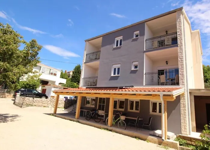 Tolle In Mit Eigenem Balkon By Interhome Daire